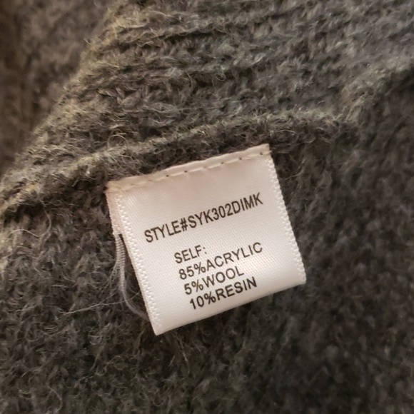 GBGirls gold and gray sweater w/styled back - Picture 5 of 5